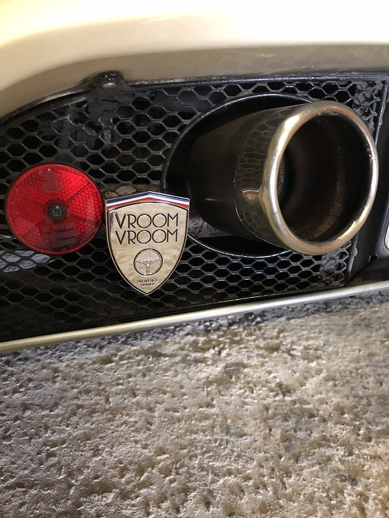 Badge calandre - Vroom Vroom